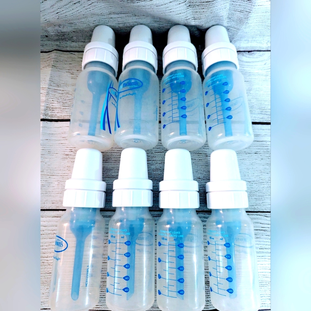 Lot of 8 Dr Brown's 4oz Bottles